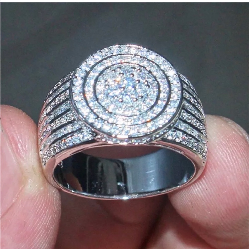 UNISEX CZ INCRUSTED PAVE RING INCREDIBLE !!